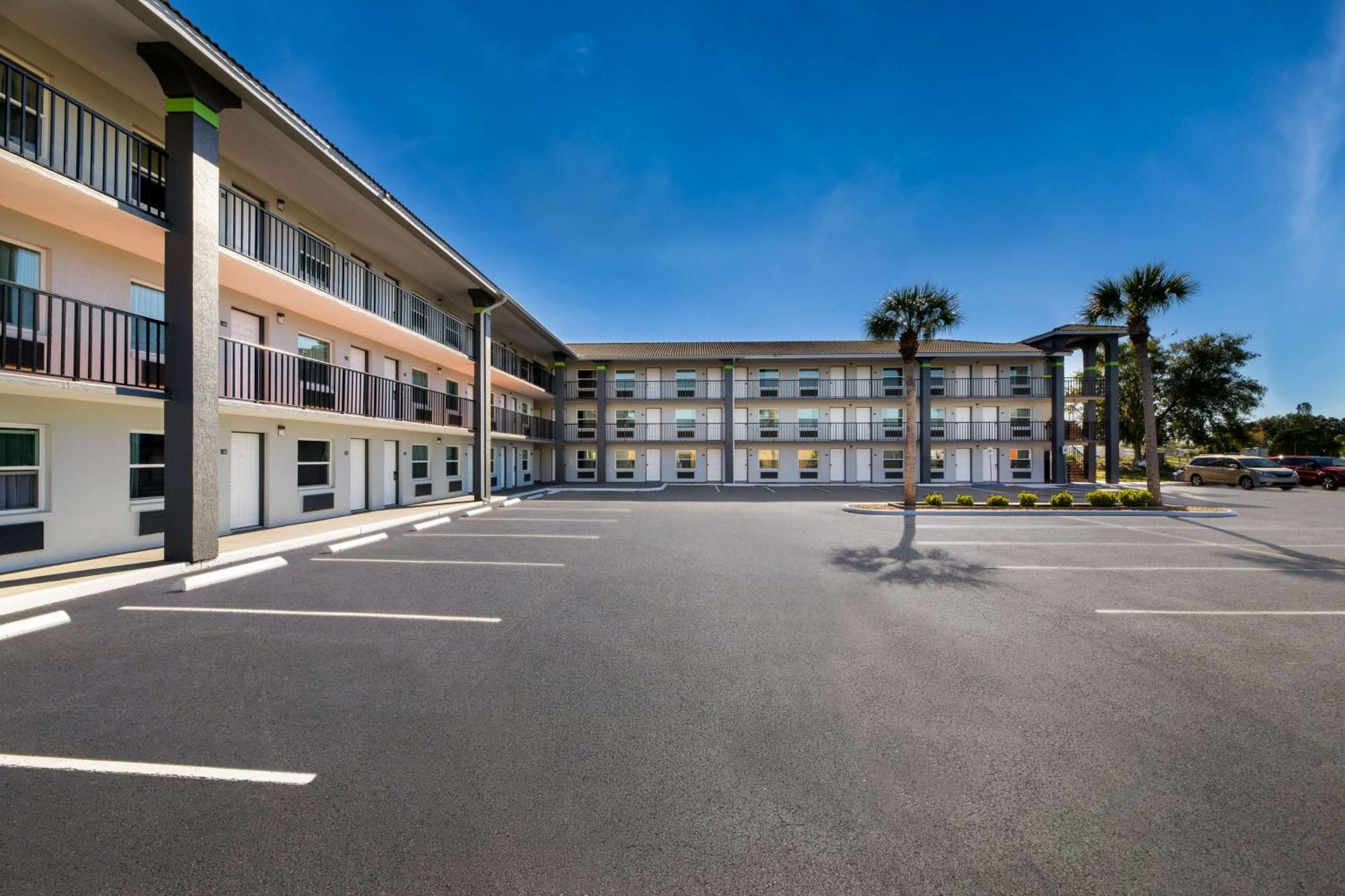 Surestay Hotel By Best Western Clermont Theme Park West Kissimmee Buitenkant foto